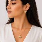نیم‌ست زنانه مدل قلب نگین‌دار طلایی NS-HRT-GD-002 - تصویر 2