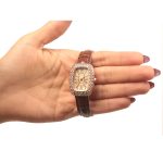 ساعت زنانه بند چرم قهوه ای نگین دار  کد SW-LD-001 - تصویر 3