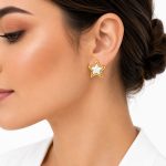 گوشواره مرواریدی زارا طلایی مدل ستاره ZG-115