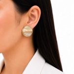 گوشواره آبرنگی دایره‌ای کرم صدفی مدل سنگی کد GAB-042 - تصویر 2