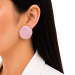 گوشواره آبرنگی دایره‌ای صورتی روشن مدل صدفی کد GAB-044 - تصویر 2