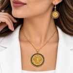 نیم ست ورساچه استیل طلایی مدل مدوسا کد VERSACE-NS-02 - تصویر 2