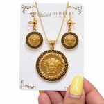 نیم ست ورساچه استیل طلایی مدل مدوسا کد VERSACE-NS-02 - تصویر 4